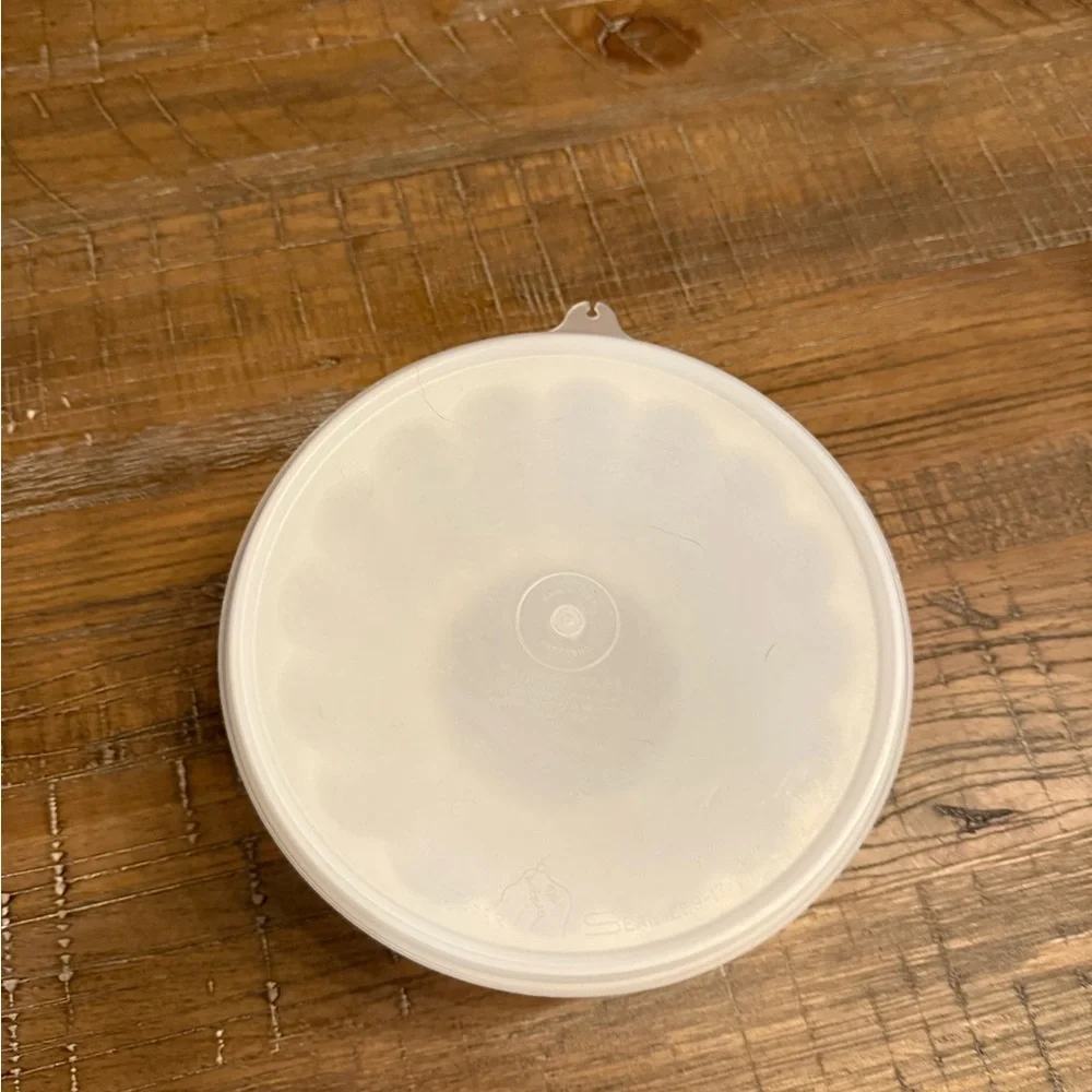 Tupperware trademark white